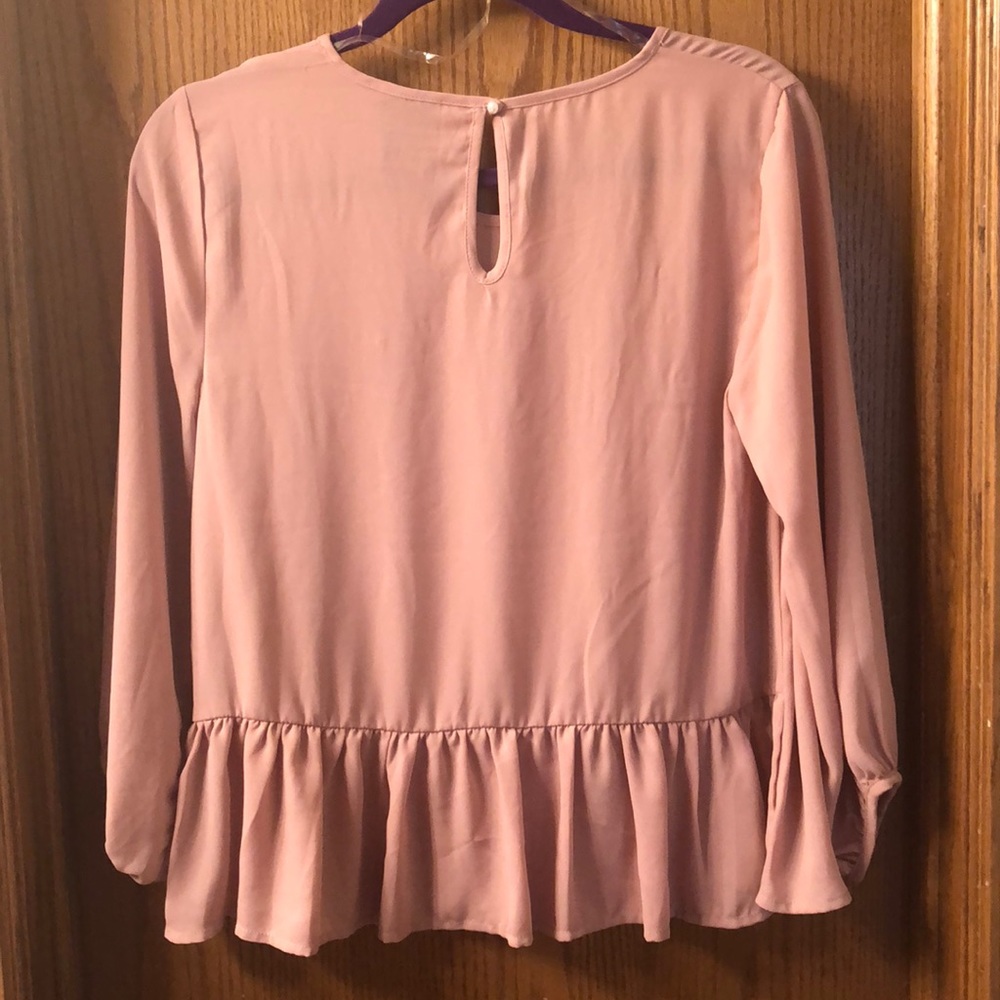 Pink top - Picture 2 of 2